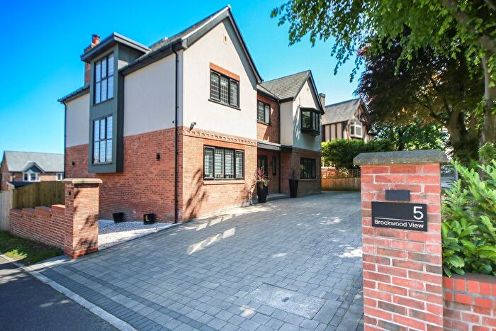 5 Bedroom Detached House For Sale In Brockwood View, Standish, WN1