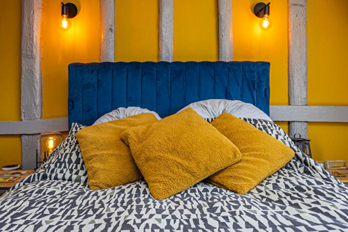 3 Bedroom Detached House For Sale In Main Road, Dowsby, PE10