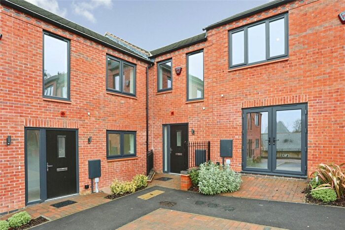 3 Bedroom Mews For Sale In Mable Close, Melton Mowbray, Leicestershire, LE13