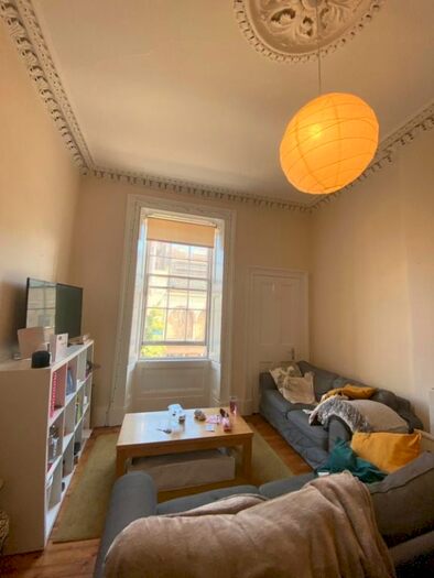 4 Bedroom Flat To Rent In Sauchiehall Street, City Centre, Glasgow, G2