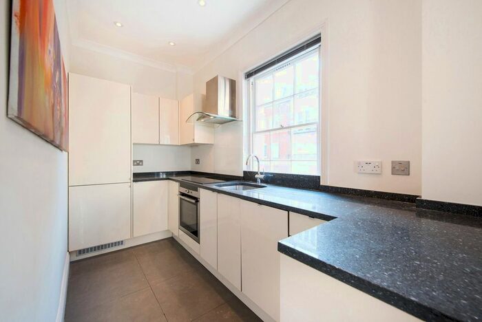 1 Bedroom Flat To Rent In Clarges Street, Mayfair, London, W1J