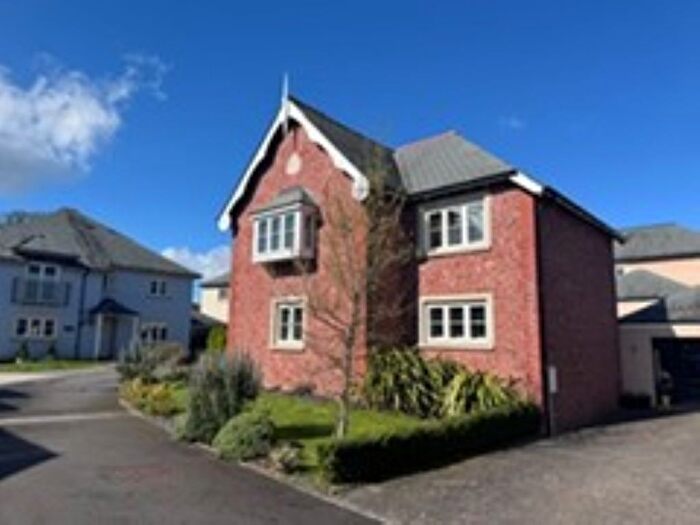 4 Bedroom Detached House For Sale In Sandhill Park, Bishops Lydeard, Taunton, TA4