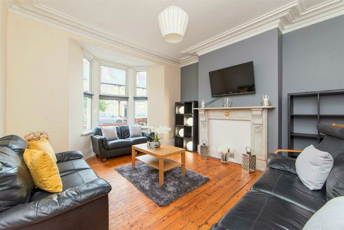 7 Bedroom Terraced House To Rent In Heaton Park Road, Heaton, Newcastle Upon Tyne, NE6