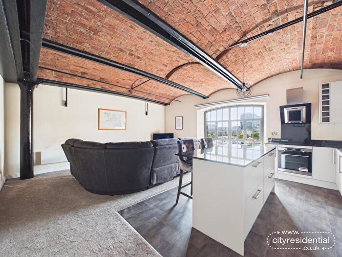 2 Bedroom Apartment For Sale In Wapping Quay, Liverpool, L3