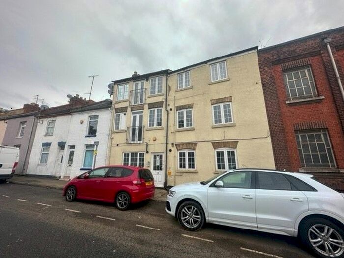 1 Bedroom Flat To Rent In Craven Street, Northampton, NN1