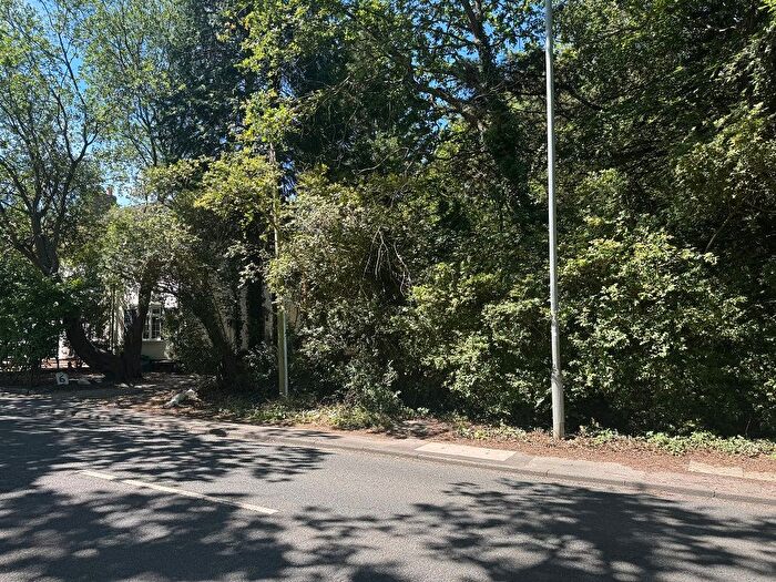 Land To Rent In Old Wokingham Road, Wokingham, RG40
