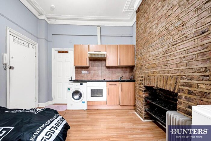 House To Rent In Mazenod Avenue, London, NW6