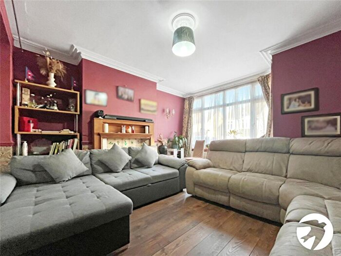 4 Bedroom Terraced House To Rent In Canadian Avenue, Gillingham, Kent, ME7