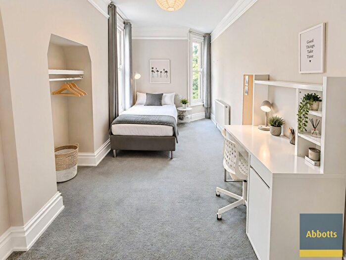 1 Bedroom Property To Rent In Westerfield Road, Ipswich, IP4