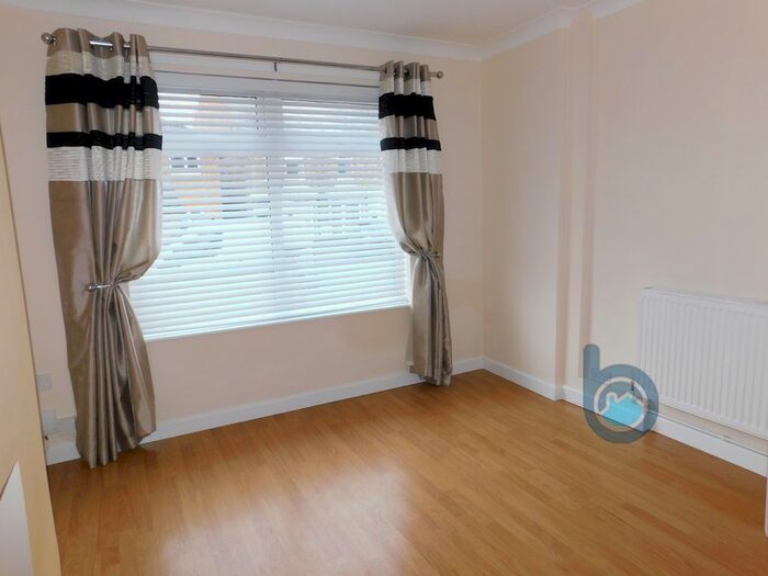 3 Bedroom Semi-Detached House To Rent In High Street, Fletton, Peterborough, PE2