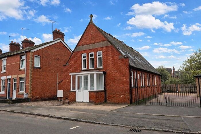 2 Bedroom Maisonette To Rent In Flat, Granville Street, Market Harborough, LE16