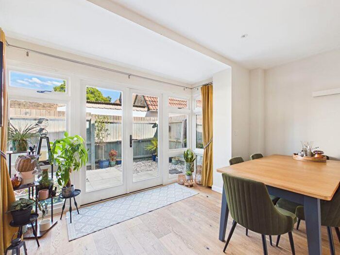 2 Bedroom End Of Terrace House To Rent In West Street, Huntingdon, PE29