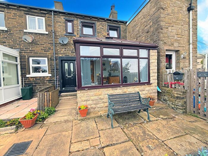 2 Bedroom Cottage For Sale In Mount Tabor Road, Mount Tabor, HX2