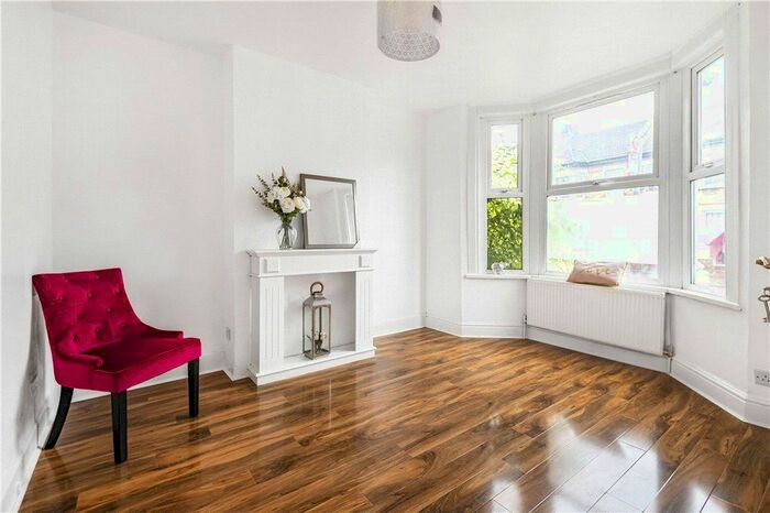 2 Bedroom Flat To Rent In Davidson Road, Croydon, CR0