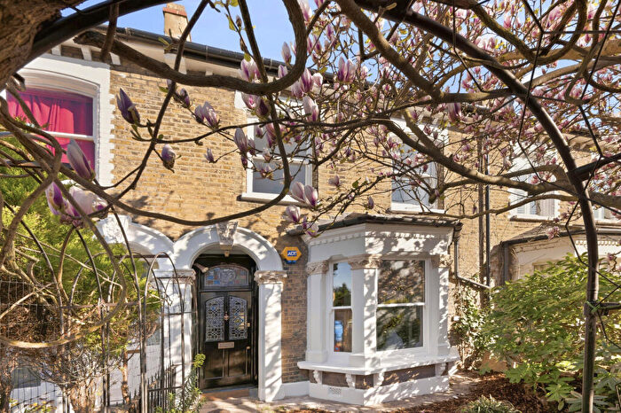 4 Bedroom Terraced House For Sale In Crystal Palace Road, London, SE22