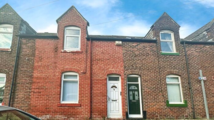 2 Bedroom Terraced House To Rent In Southwick Road, Sunderland, Tyne And Wear, SR5