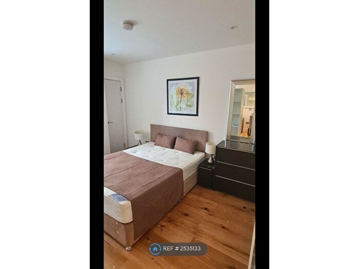 Studio To Rent In Riverdale House, London, SE13