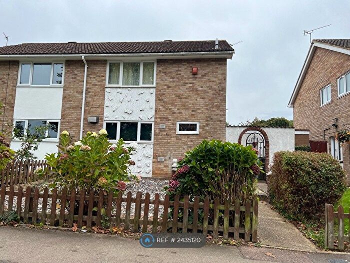 3 Bedroom Semi-Detached House To Rent In Woolley Road, Maidstone, ME15