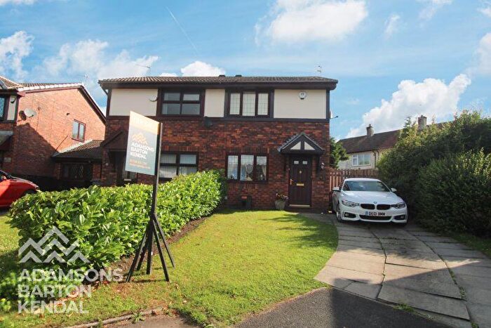 2 Bedroom Semi-Detached House For Sale In Murrayfield, Bamford, Rochdale, OL11