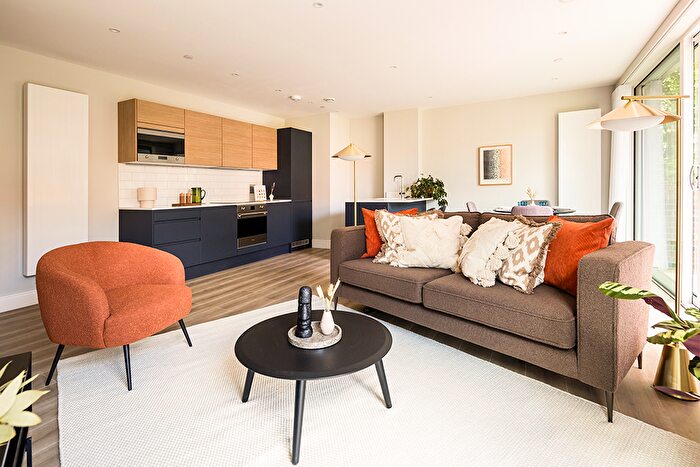 2 Bedroom Apartment To Rent In Neptune Wharf, London, SE8