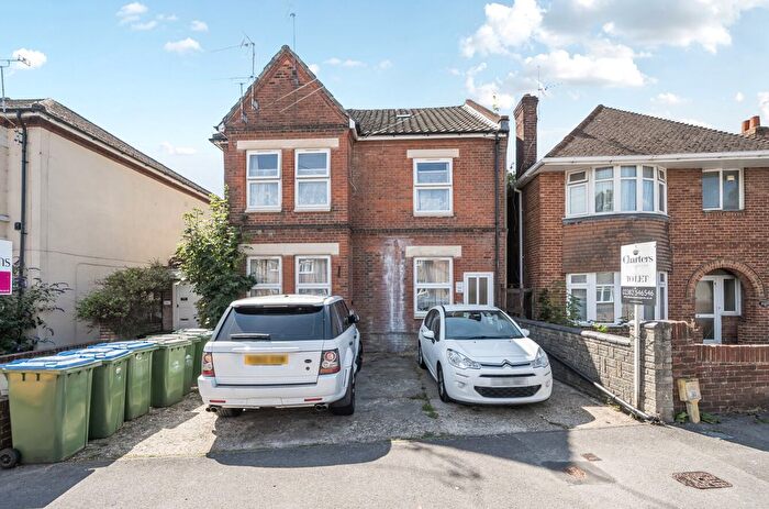1 Bedroom Flat To Rent In Westridge Road, Southampton, Hampshire, SO17