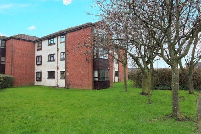 2 Bedroom Flat To Rent In King Henry Court, Sunderland, SR5