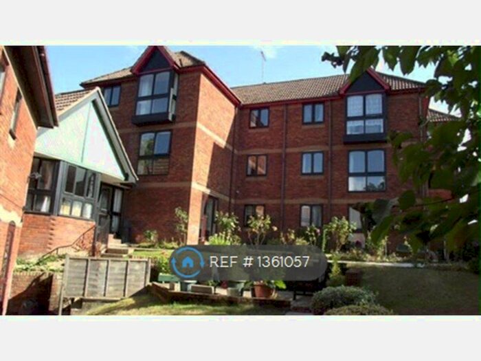 1 Bedroom Flat To Rent In Lake House, Southampton, SO15