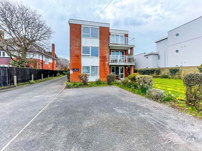 2 Bedroom Apartment To Rent In Stourwood Avenue, Southbourne, Bournemouth, BH6
