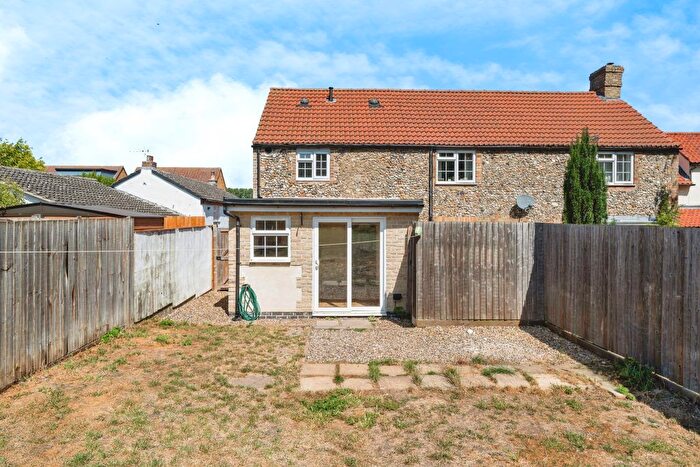 2 Bedroom Semi-Detached House For Sale In West Street, Ely, CB7