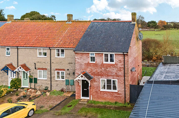 3 Bedroom End Of Terrace House For Sale In Ivel Gardens, Ilchester, Yeovil, Somerset, BA22