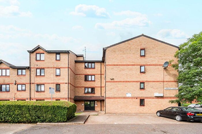 1 Bedroom Flat To Rent In Myers Lane, New Cross, London, SE14