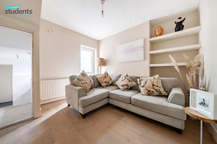 6 Bedroom Terraced House To Rent In Ladysmith Road, Brighton, BN2