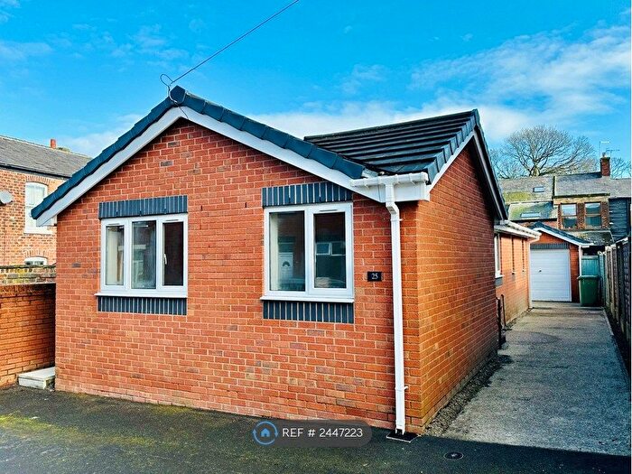 2 Bedroom Bungalow To Rent In Dyer Street, Kirkham, Preston, PR4