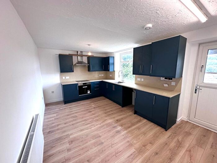 2 Bedroom Semi-Detached House To Rent In Whiteley Street, Milnsbridge, Huddersfield, HD3