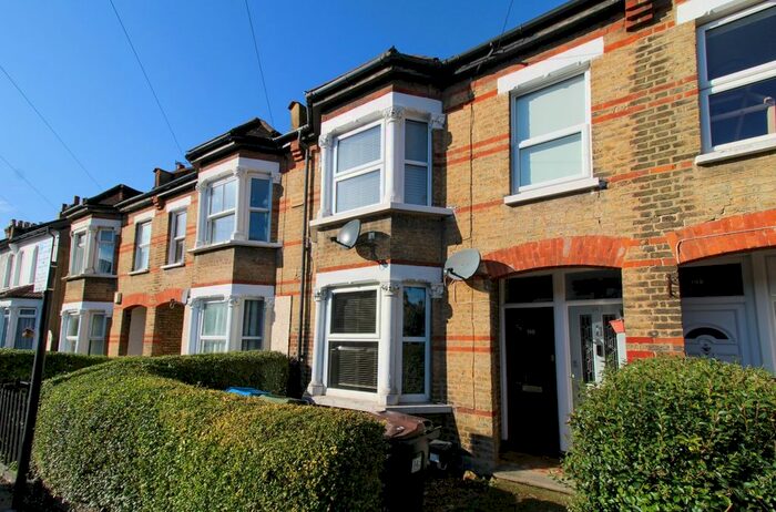 2 Bedroom Maisonette To Rent In Davidson Road, Addiscombe, Croydon, CR0