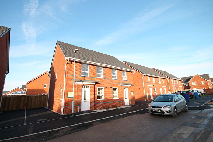 3 Bedroom Semi-Detached House To Rent In Horseshoe Drive, Buckshaw Village, Chorley, PR7