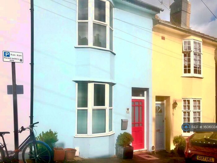 3 Bedroom Terraced House To Rent In Railway Street, Brighton, BN1