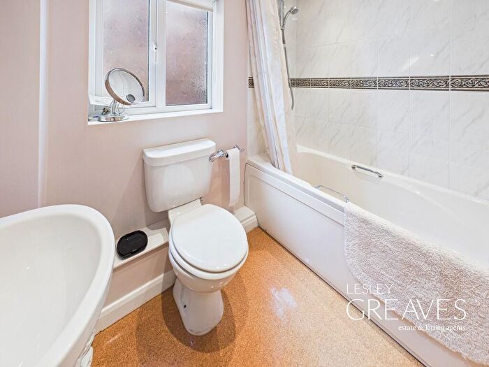 2 Bedroom Semi-Detached House For Sale In Kappler Close, Netherfield, Nottingham, NG4