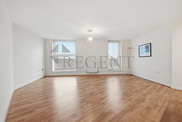 2 Bedroom Flat To Rent In Corrigan Court, Ealing, W5