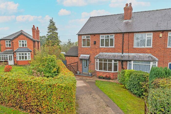 3 Bedroom Semi-Detached House For Sale In Chester Road, Dunham On The Hill, Frodsham, WA6