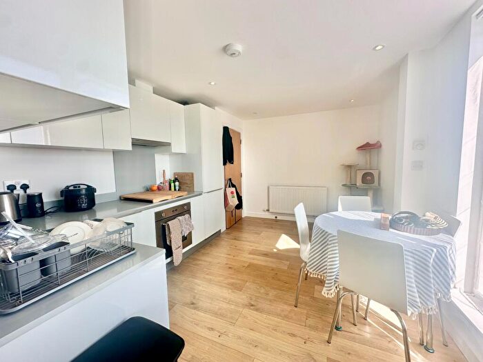 1 Bedroom Apartment To Rent In Tower Point, Sydney Road, EN2