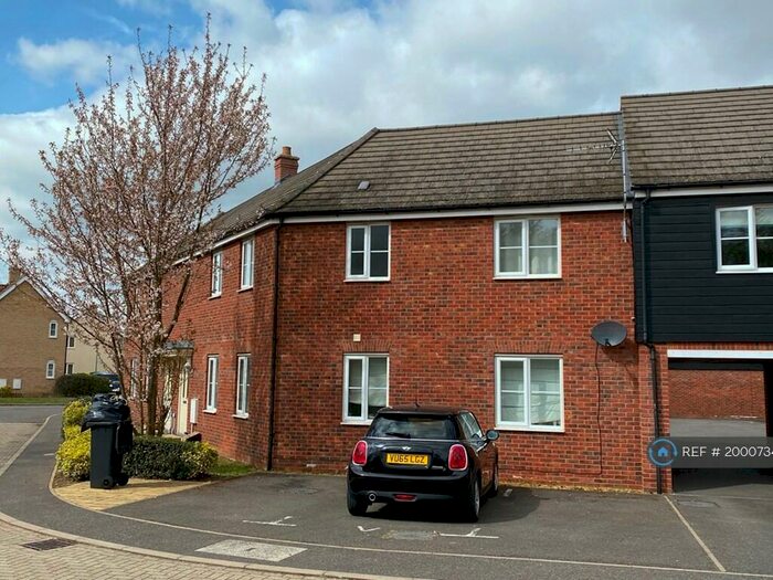 2 Bedroom Maisonette To Rent In Lime Close, Red Lodge, Bury St. Edmunds, IP28