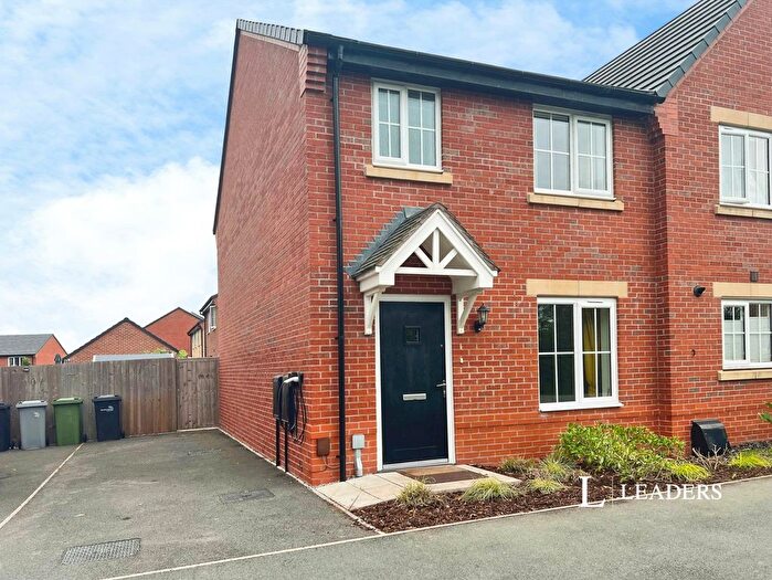 3 Bedroom Semi-Detached House To Rent In Green Field Way, Crewe, Cheshire, CW1