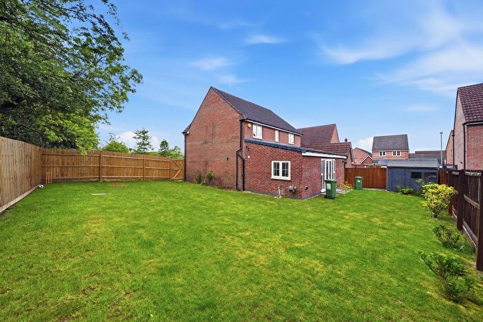 4 Bedroom Detached House For Sale In Drovers Close, Glenfield, LE3
