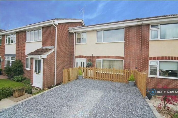 3 Bedroom Terraced House To Rent In Thurstone Furlong, Derby, DE73
