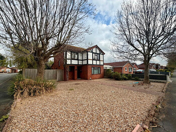 4 Bedroom Detached House For Sale In Clwyd Park, Kinmel Bay, LL18