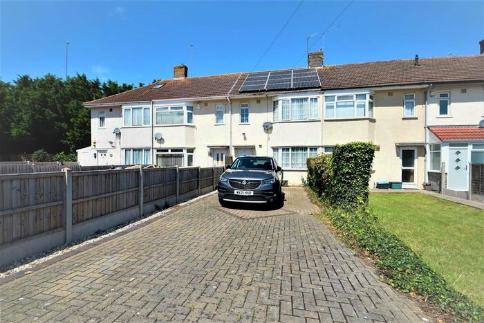 3 Bedroom Terraced House For Sale In West Town Road, Shirehampton, BS11