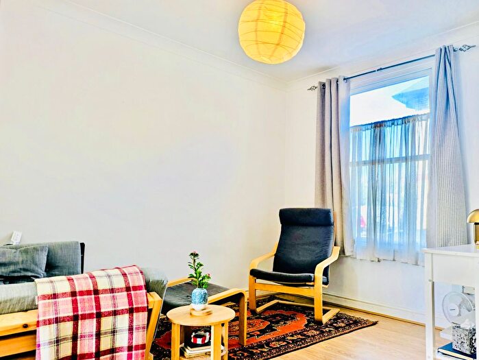 2 Bedroom Terraced House To Rent In Gwydir Street, Cambridge, CB1