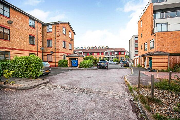 1 Bedroom Apartment To Rent In Reynard Close, London, SE4