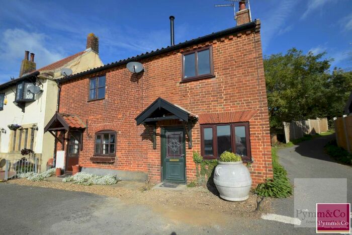 2 Bedroom Cottage To Rent In Riverside, Reedham, NR13